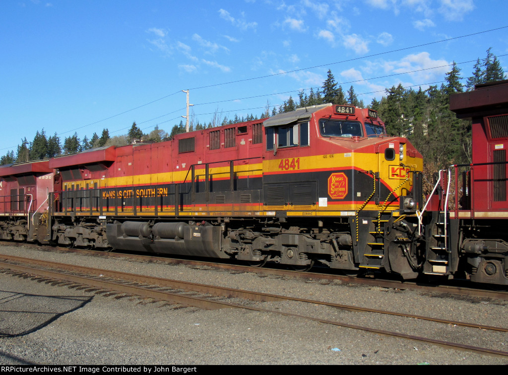KCS 4841 ES44AC
